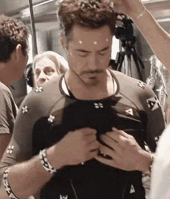 幕后动作捕捉状态的小罗伯特唐尼动态片段